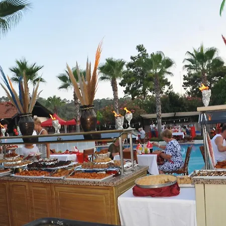 Hotel Club Akman 4*