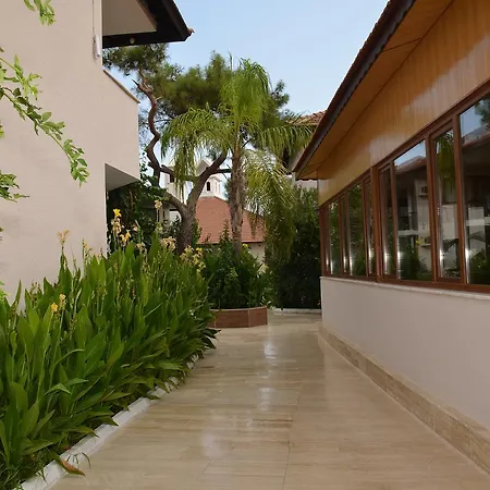 Club Akman Hotel 4*